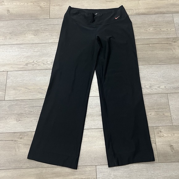 Nike Leggings Women Large Black Dri Fit Loose Fit Mid Rise Stretch Wide Leg - Picture 1 of 8